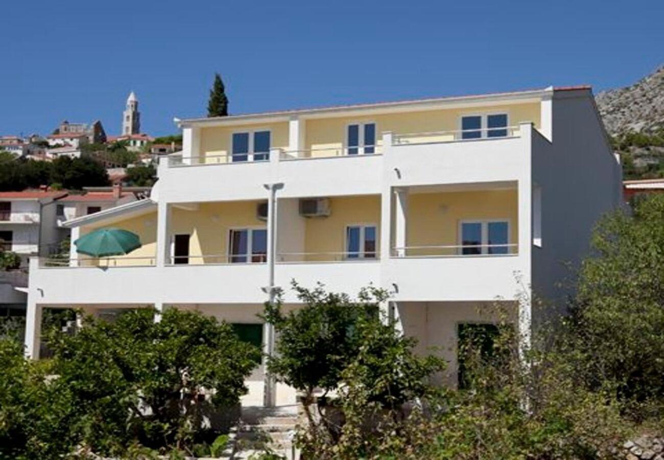 Apartments Ruzica - Sea View Igrane Bagian luar foto