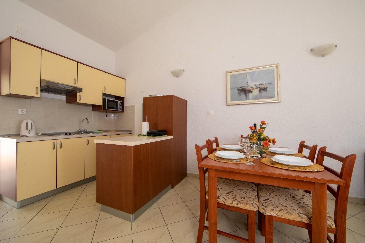 Apartments Ruzica - Sea View Igrane Bagian luar foto